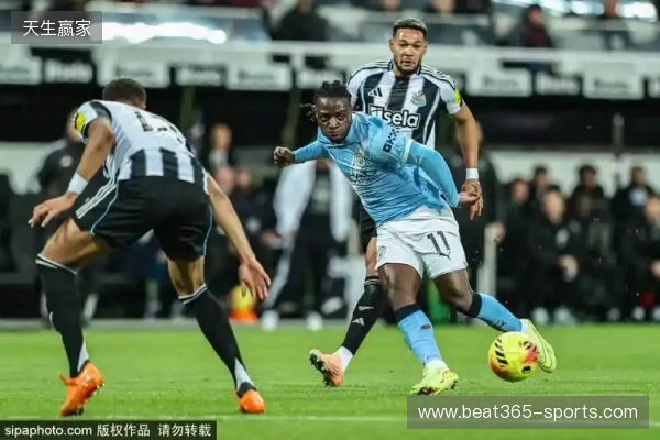 英超赛季五快球:埃基蒂克居首,佳夫、福登、姆伯莫在列